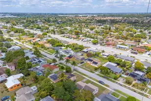 1000 NW 198th St, Miami Gardens, FL 33169 - Photo 34