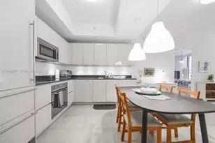 1010 Brickell Ave, Miami, FL 33131 - Photo 6