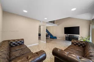 11166 NW 37th St, Sunrise, FL 33351 - Photo 6