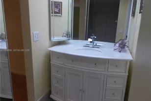 13001 SW 15th Ct, Pembroke Pines, FL 33027 - Photo 26