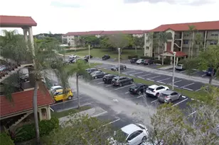 13001 SW 15th Ct, Pembroke Pines, FL 33027 - Photo 38