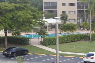 13001 SW 15th Ct, Pembroke Pines, FL 33027 - Photo 4