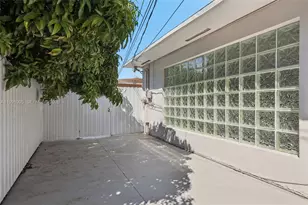 1682 NE 124th Ln, North Miami, FL 33181 - Photo 40