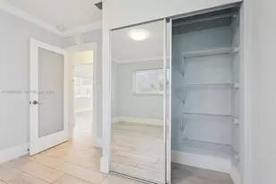 1682 NE 124th Ln, North Miami, FL 33181 - Photo 32