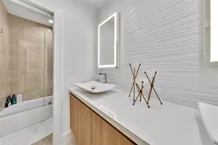 6917 Collins Ave, Miami Beach, FL 33141 - Photo 16