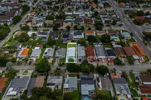 847 W 34th St, Hialeah, FL 33012 - Photo 26