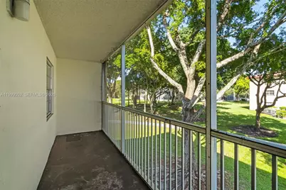 200 SW 132nd Way #211L, Pembroke Pines, FL 33027 - Photo 20