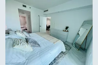 951 W Brickell Ave #607, Miami, FL 33131 - Photo 12