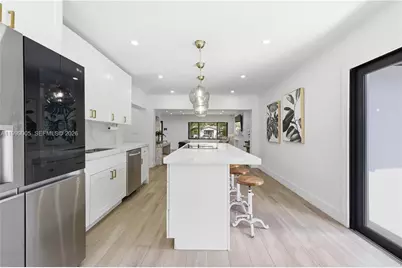 86 NE 110th St, Miami Shores, FL 33161 - Photo 4