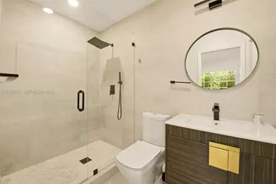 725 W 51st St, Miami Beach, FL 33140 - Photo 16