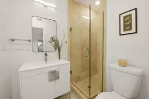 725 W 51st St, Miami Beach, FL 33140 - Photo 18