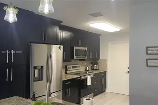10138 Royal Palm Blvd, Coral Springs, FL 33065 - Photo 4