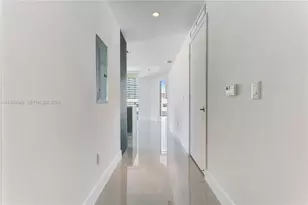 2900 NE 7th Ave, Miami, FL 33137 - Photo 2