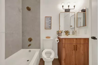 10441 Mahogany Key Cir #202, Miami, FL 33196 - Photo 24