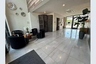 8167 NW 41st St #E-409, Doral, FL 33166 - Photo 4