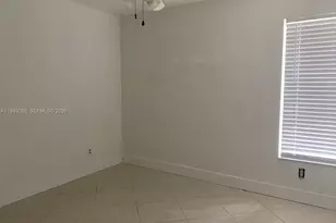 219 SE 8th St, Hallandale Beach, FL 33009 - Photo 12