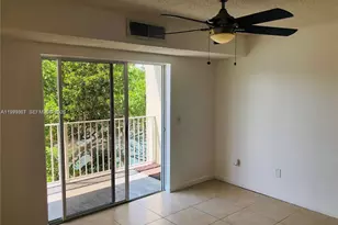 8260 SW 210th St, Cutler Bay, FL 33189 - Photo 2