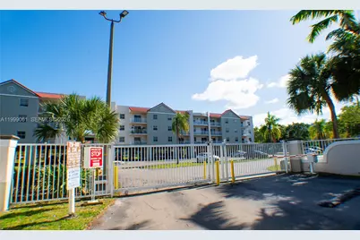 8260 SW 210th St #210, Cutler Bay, FL 33189 - Photo 36