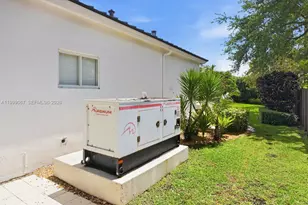 [Address not provided], Miami, FL 33176 - Photo 68