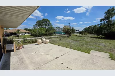 825 Costa Pl, Lehigh Acres, FL 33972 - Photo 20