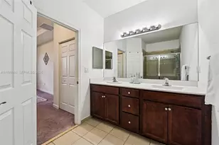 18431 NW 89th Ct, Hialeah, FL 33018 - Photo 40