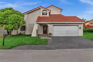 17532 NW 61st Ct N, Hialeah, FL 33015 - Photo 58