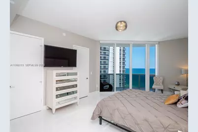 15901 Collins Ave #2504, Sunny Isles Beach, FL 33160 - Photo 32