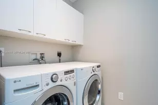 15901 Collins Ave, Sunny Isles Beach, FL 33160 - Photo 44