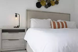 31 SE 6th St, Miami, FL 33131 - Photo 26