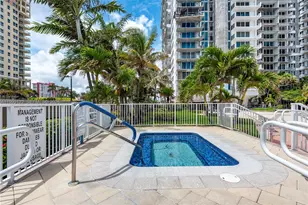 2030 S Ocean Dr, Hallandale Beach, FL 33009 - Photo 22