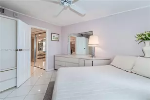 2030 S Ocean Dr, Hallandale Beach, FL 33009 - Photo 14