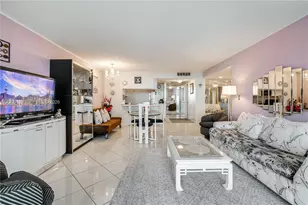 2030 S Ocean Dr, Hallandale Beach, FL 33009 - Photo 2