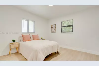 2736 NW 21st Ave, Oakland Park, FL 33311 - Photo 14