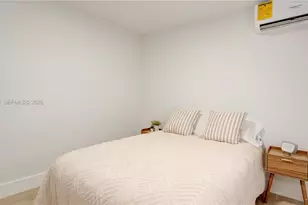 2736 NW 21st Ave, Oakland Park, FL 33311 - Photo 24