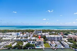 8250 Byron Ave, Miami Beach, FL 33141 - Photo 20