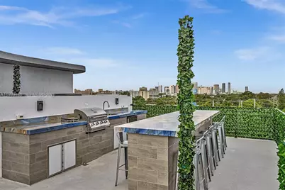 2100 Miami Rd #204, Fort Lauderdale, FL 33316 - Photo 26