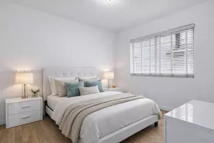 3915 N Meridian Ave, Miami Beach, FL 33140 - Photo 2