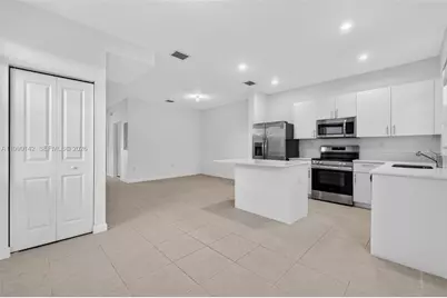 2650 SE 29th Street #2650, Homestead, FL 33035 - Photo 10