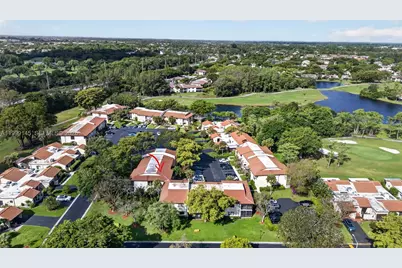 21810 Cypress Cir #26B, Boca Raton, FL 33433 - Photo 32