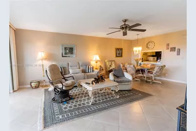 330 SE 2nd St #405F, Hallandale Beach, FL 33009 - Photo 8