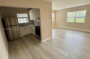 1607 Arthur St, Hollywood, FL 33020 - Photo 2
