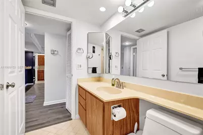 1526 Whitehall Dr #206, Davie, FL 33324 - Photo 16