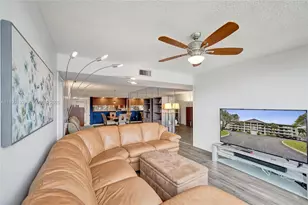 1526 Whitehall Dr, Davie, FL 33324 - Photo 22