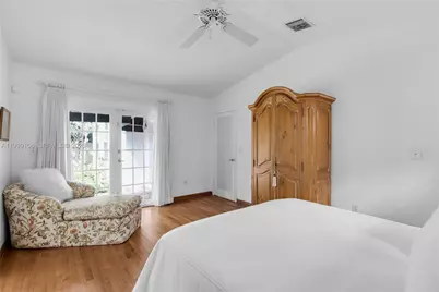 4072 Park Ave, Miami, FL 33133 - Photo 18