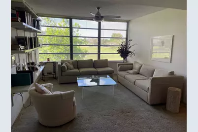1703 Whitehall Dr #205, Davie, FL 33324 - Photo 4