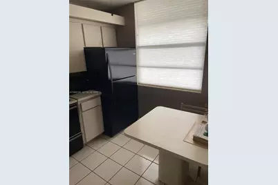 1703 Whitehall Dr #205, Davie, FL 33324 - Photo 6