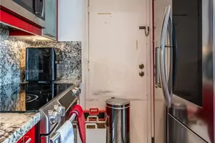 800 West Ave, Miami Beach, FL 33139 - Photo 12