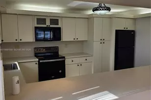 2780 NE 183rd St, Aventura, FL 33160 - Photo 28