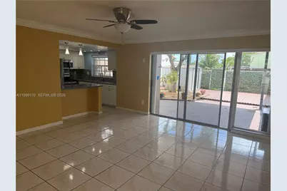 1486 W 72nd St, Hialeah, FL 33014 - Photo 8