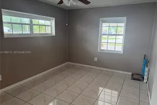1486 W 72nd St, Hialeah, FL 33014 - Photo 16